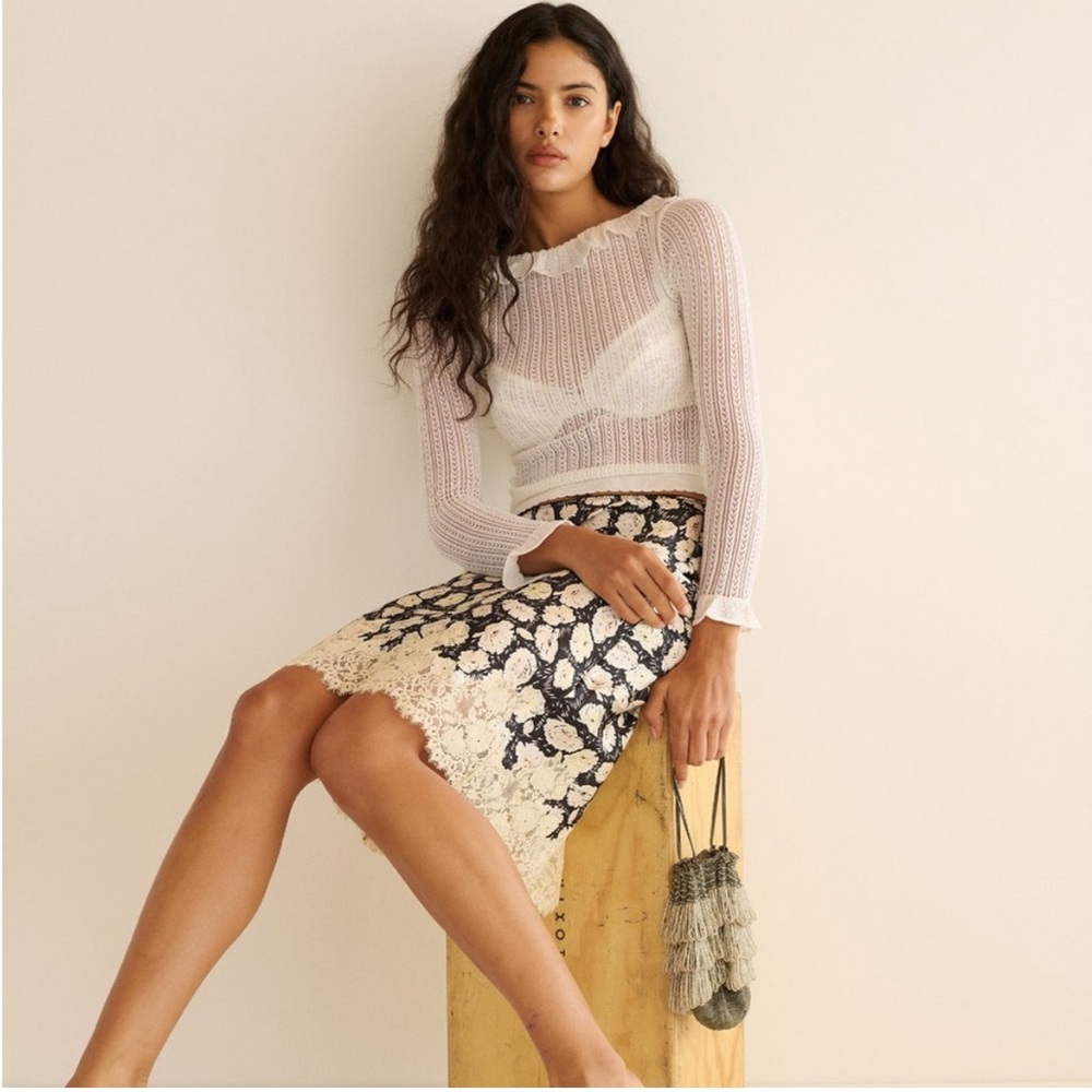 Doen Elowette Floral Lace Hem Silk Skirt